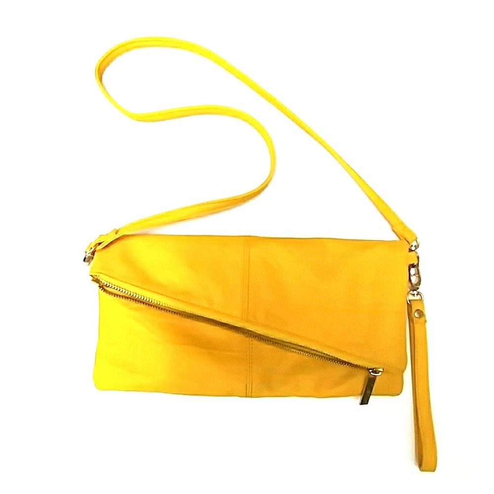 Asymmetrical purse with detachable strap